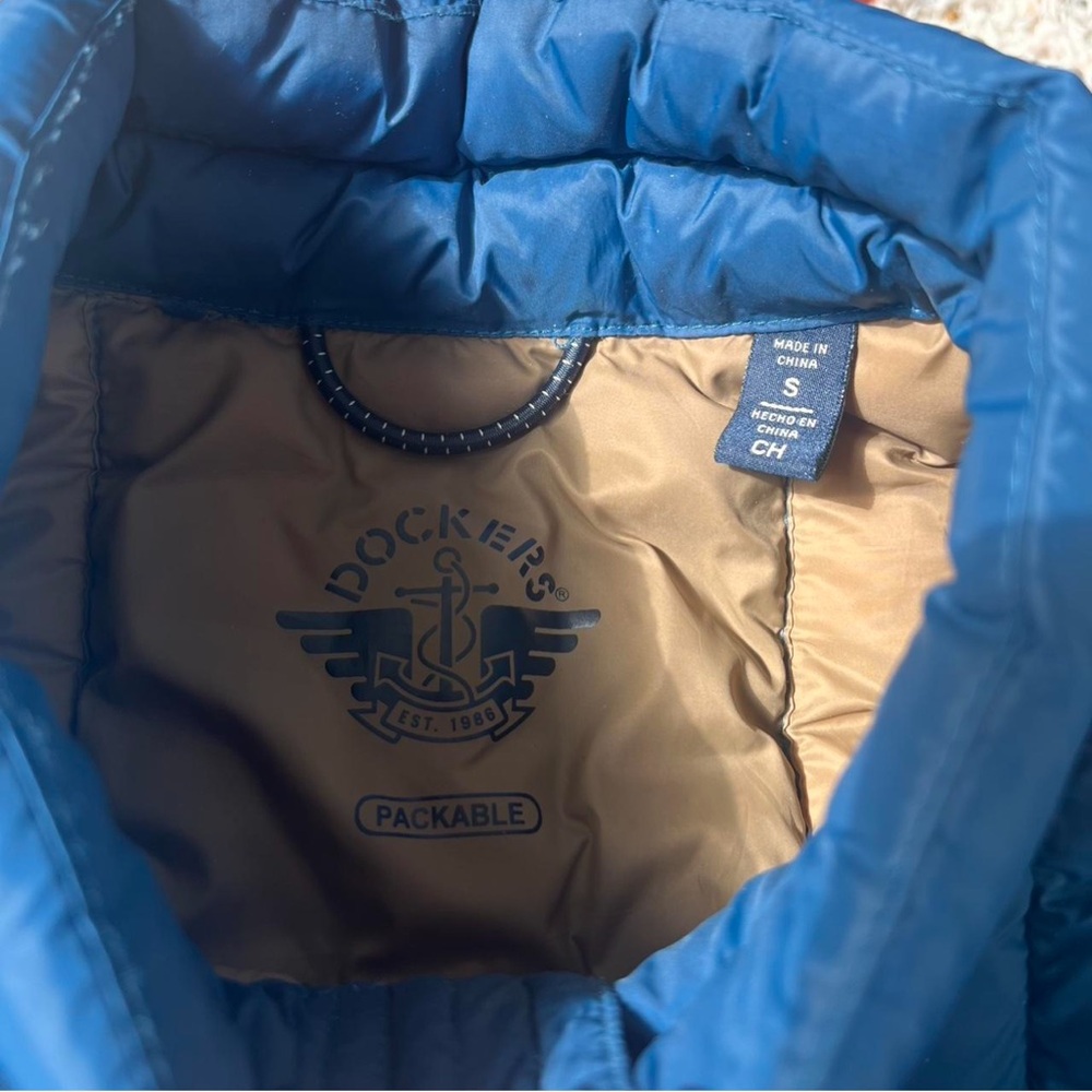 Blue Docker’s Puffer Jacket - Picture 2 of 8